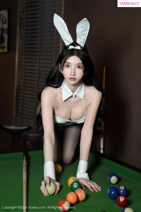 周于希dummy  [XiuRen]高清写真图 2024.03.29 No.8318 周于希Sally 性感兔女郎第30张图片